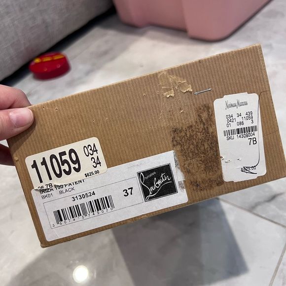 Christian Louboutin Iriza Pumps - Picture 11 of 12